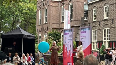 (foto) Geslaagde Fashionshow op de Brink