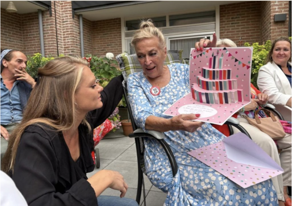 Nan van Wijk (85) feestje!