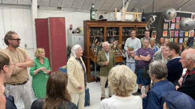 Gezellige Buurtborrel bij BPV ‘Hut van Mie’