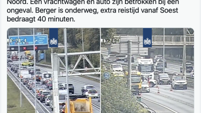 Verkeersoverlast door botsing met vrachtwagen op A1 bij Laren