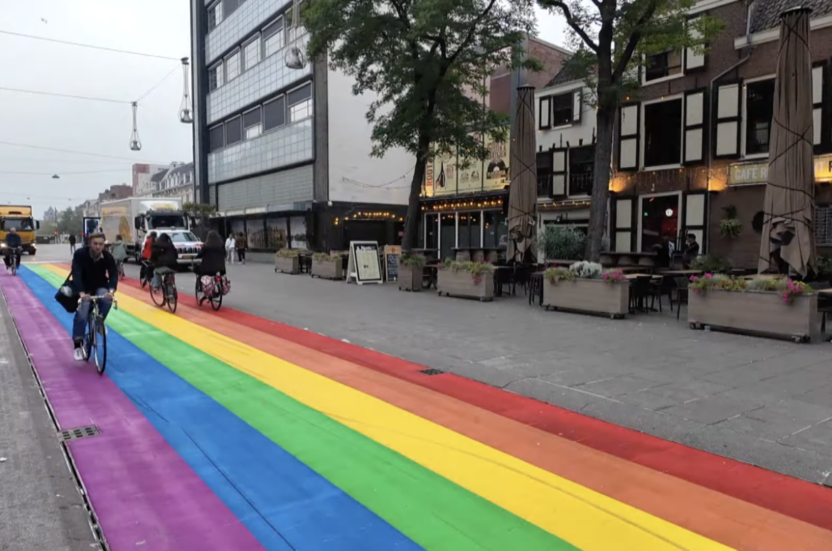 ’Een inclusieve samenleving is veel meer dan een regenboogpad’ 
