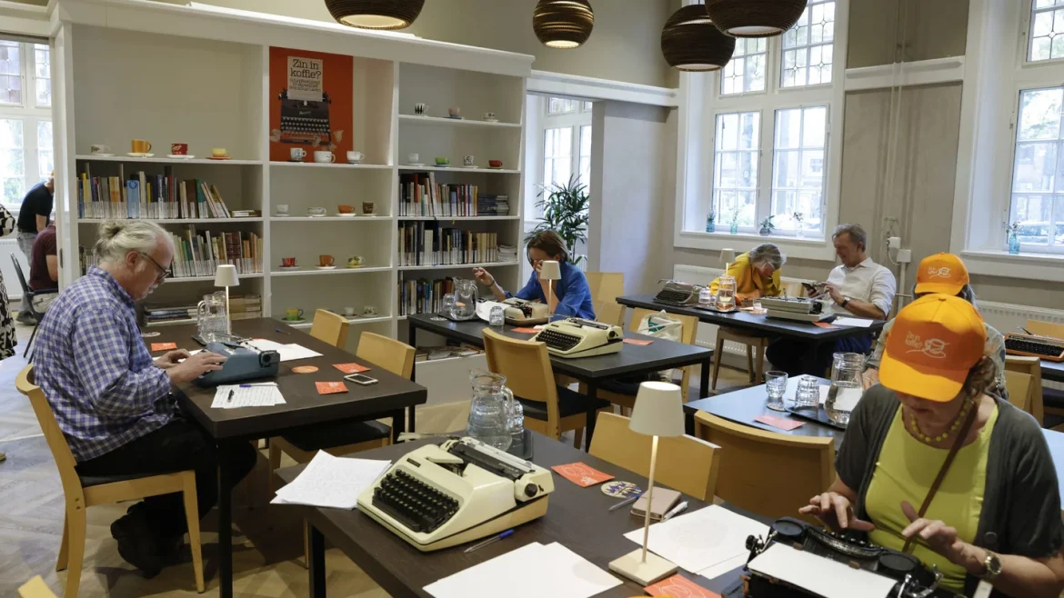 ‘Prachtige verhalen’ over koffie tijdens schrijfwedstrijd in Laren