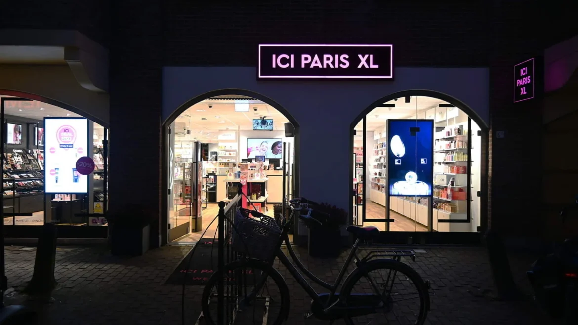 Ici Paris terug in Laren