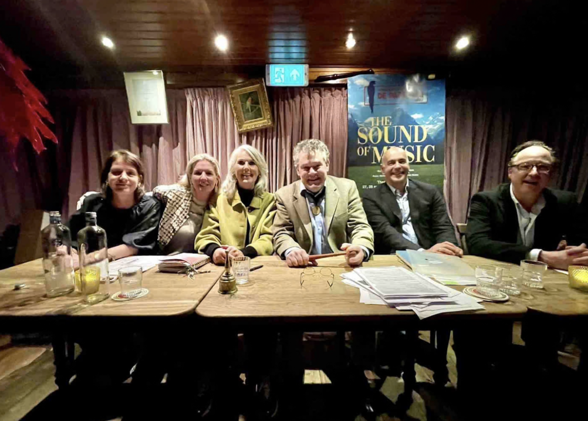 Afscheid voorzitter Monique Woerdman en communicator Charles Borremans bij ‘De Papagaai’