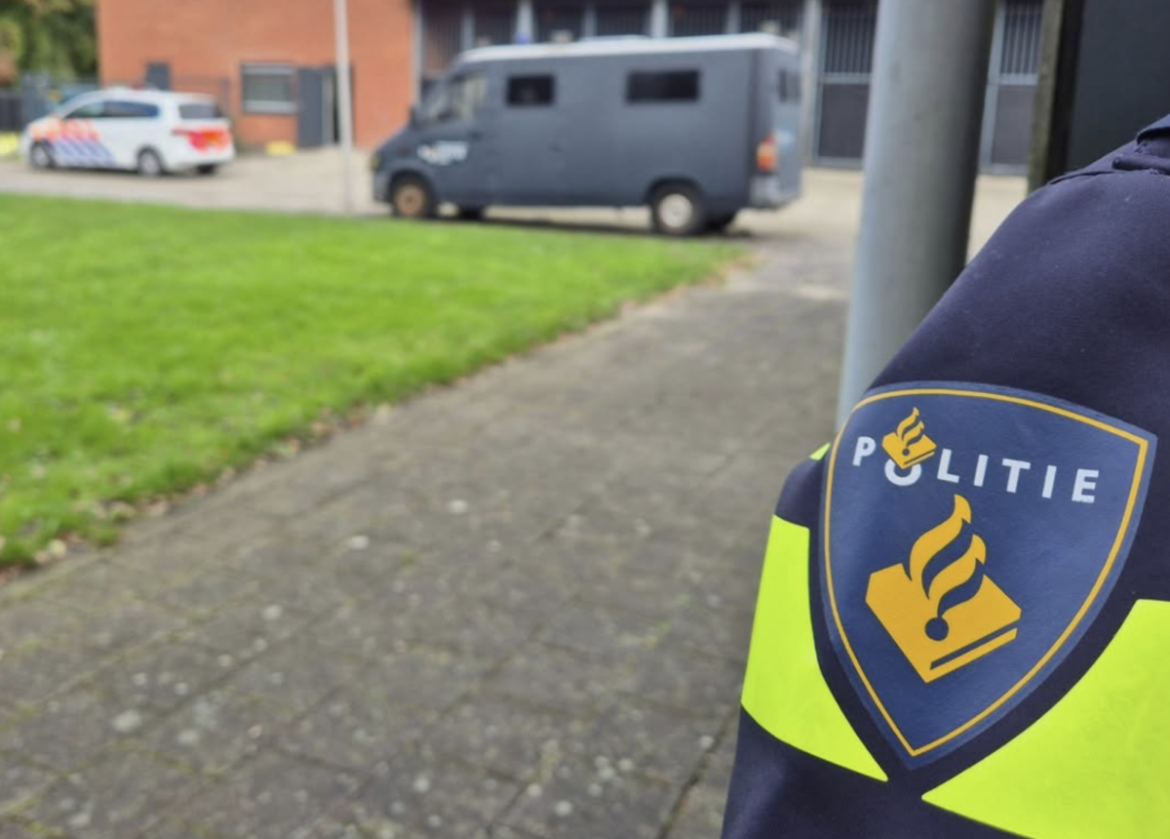 Let op, pas op in Laren