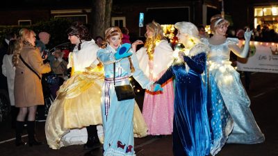 Senioren tribune op Lichtjesavond