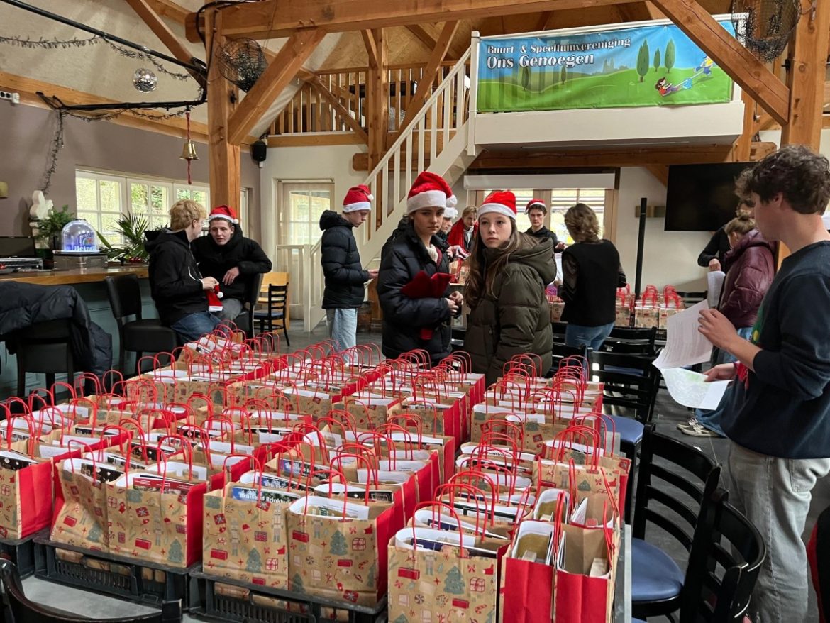 Kerspakketjes actie van het Brinkhuis