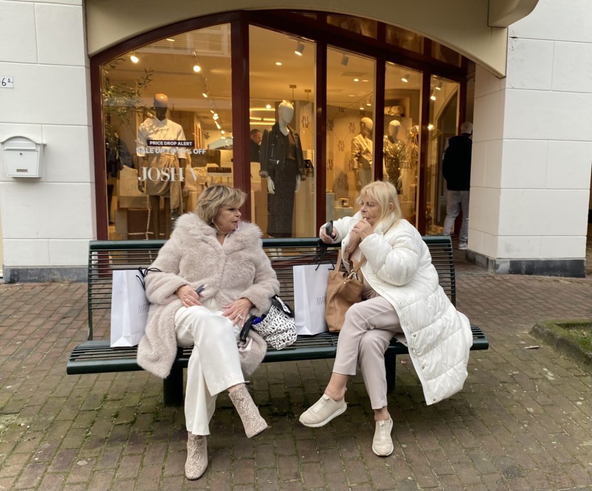 Dinsdag:2964x bekeken +top 10 meest gelezen berichten