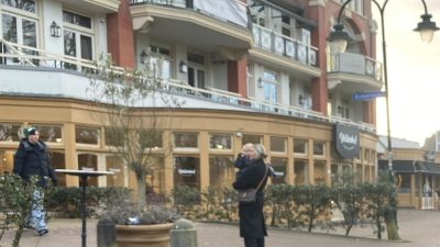 Meubelwinkel Velderhof op de vingers getikt voor onder druk zetten oudere klanten