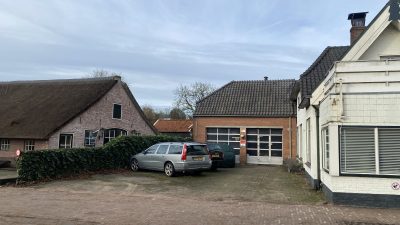 Garage Bouwman ( Sint Janstraat) wordt verbouwd tot 8 woningen