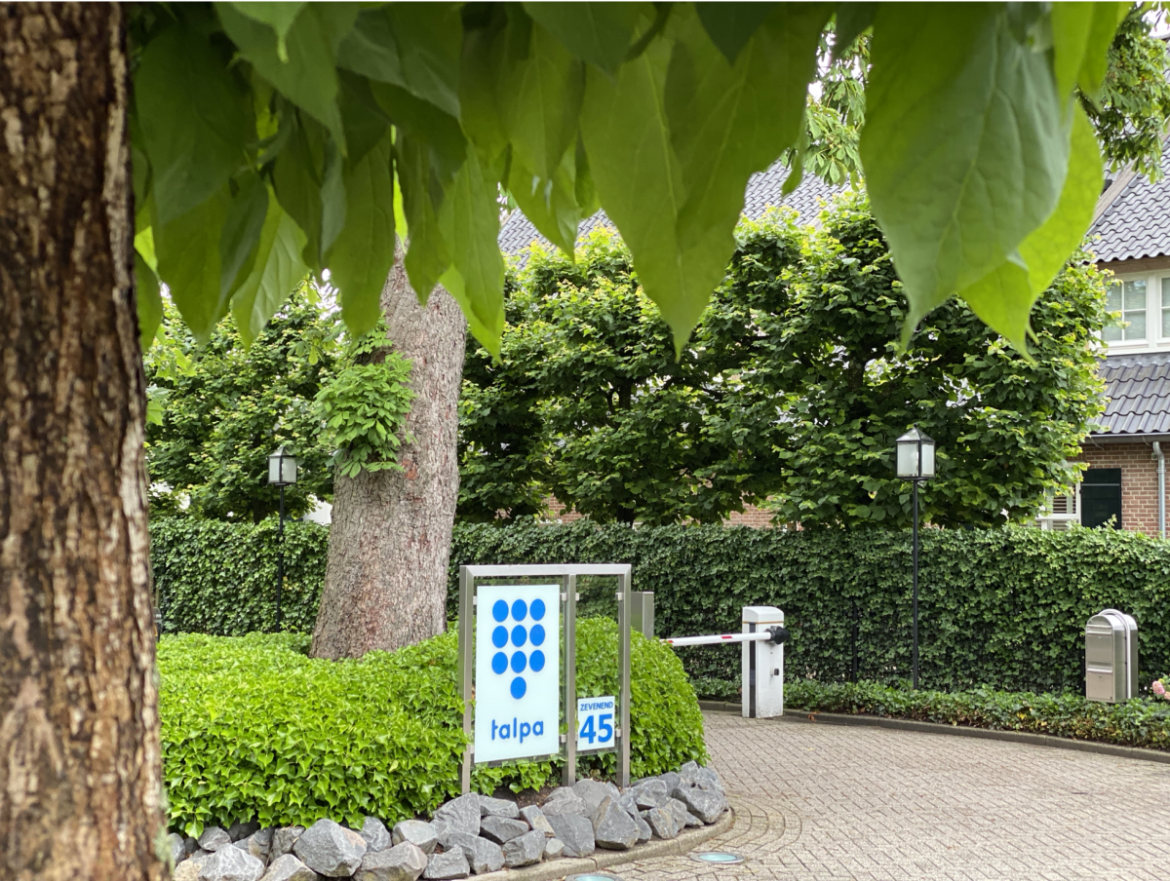 John de Mol’s Talpa vertrekt uit Laren