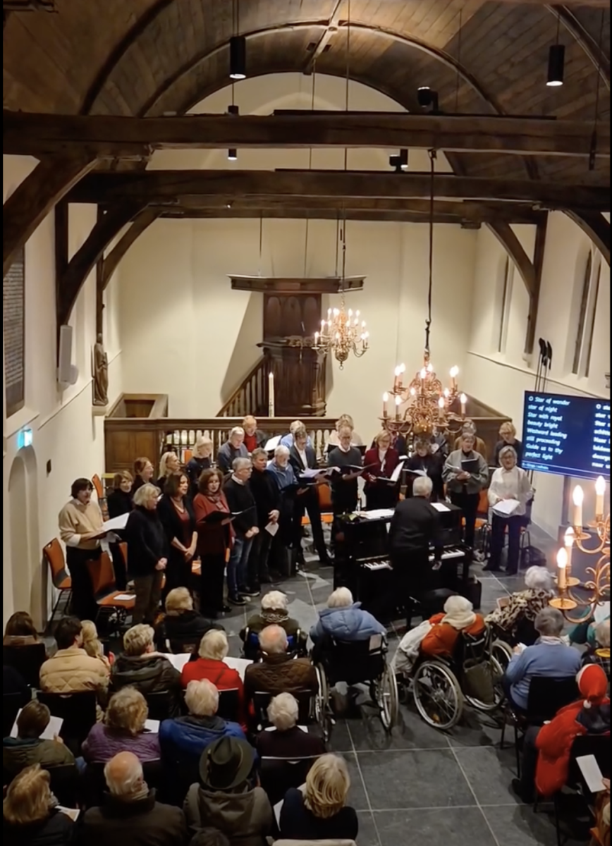 Sfeervolle zang in Johanneskerk