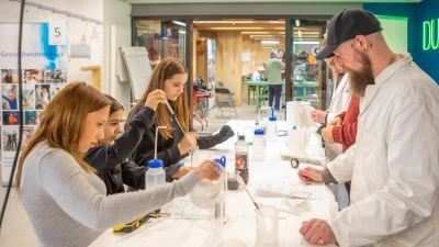 Leerlingen enthousiast maken voor toekomst in de techniek: ‘Nog steeds een tekort op de arbeidsmarkt’