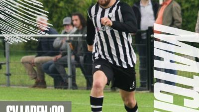 Vanmiddag om 14:30 uur  trapt SV Laren’99 thuis weer af!