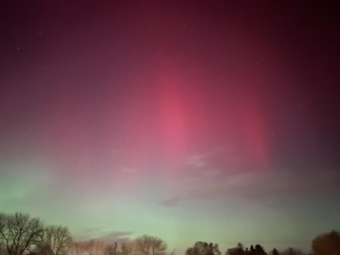 Noorderlicht boven Laren