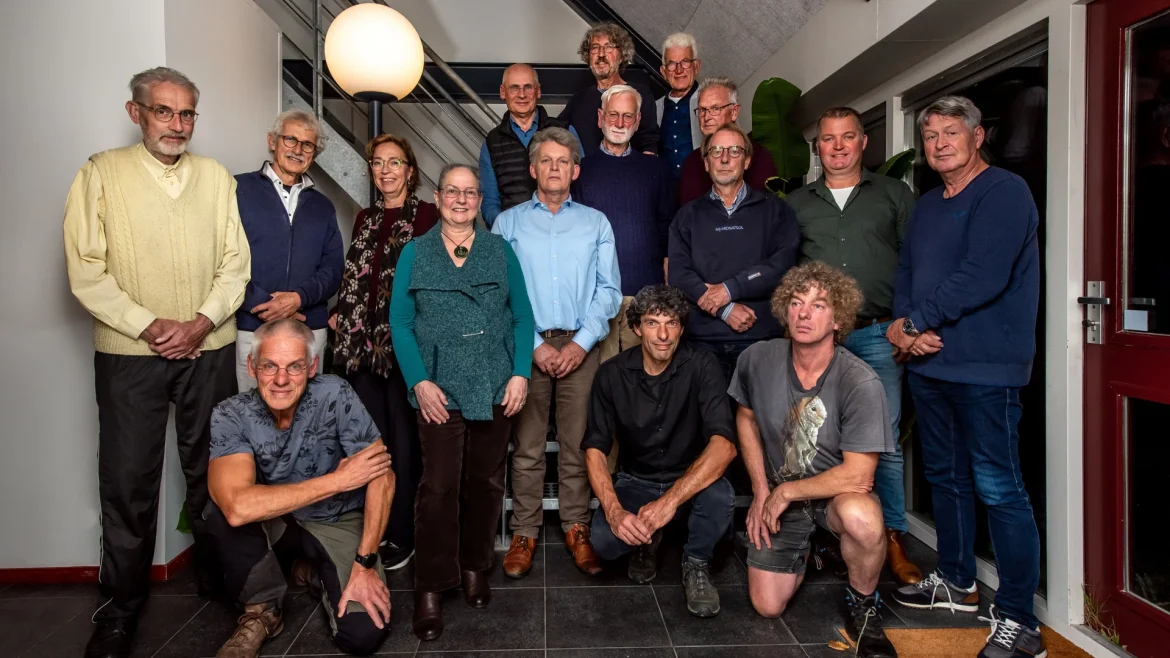 Wisseling van de wacht bij klankbordgroep GNR: De Boer draagt voorzitterschap over aan Peter Smit