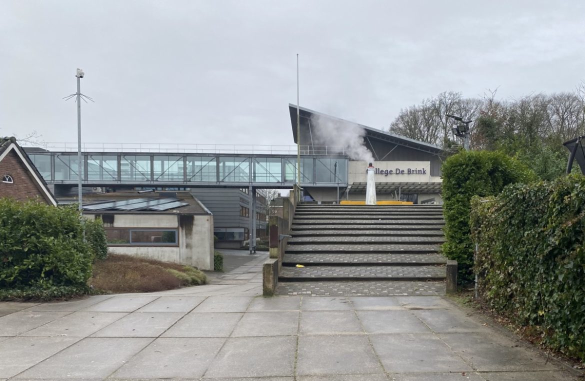 Dinsdag: 2674x bekeken +Top 10 meest gelezen berichten