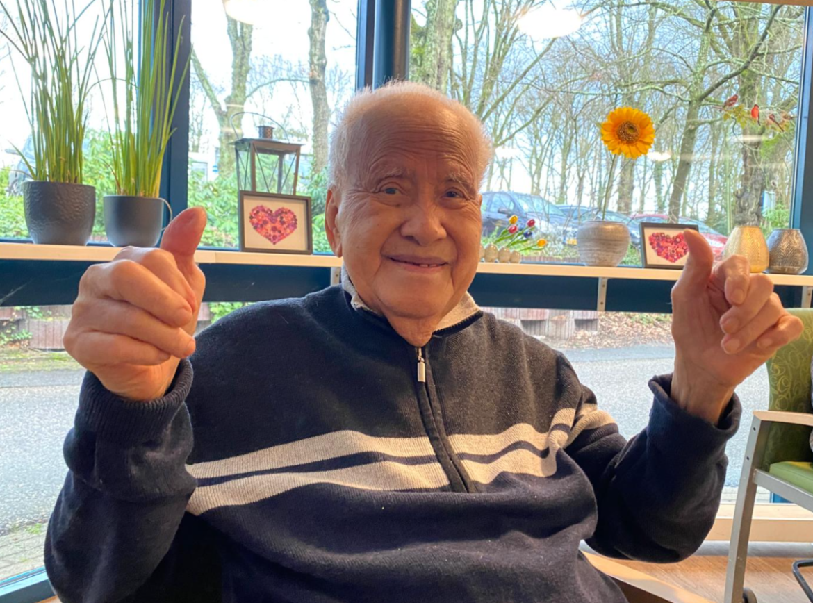 Oudste inwoner van Nederland overleden: John Huang uit Laren werd 112 jaar en 12 dagen oud