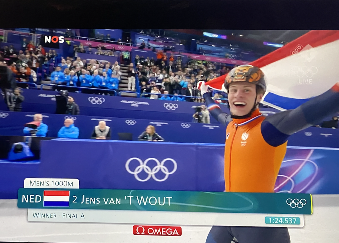 Jens van ’t Wout ‘uit Laren’ bezorgt shorttrackers tweede gouden plak