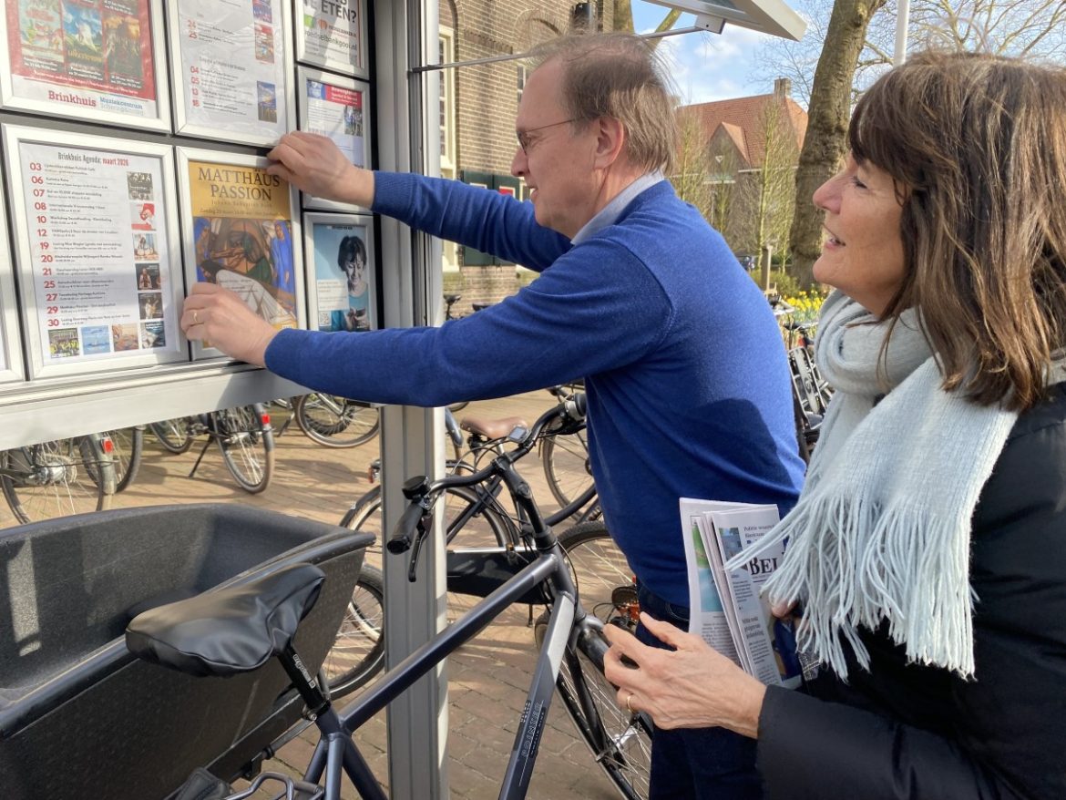 Reclame voor de Matthäus in de Sint Jansbasiliek