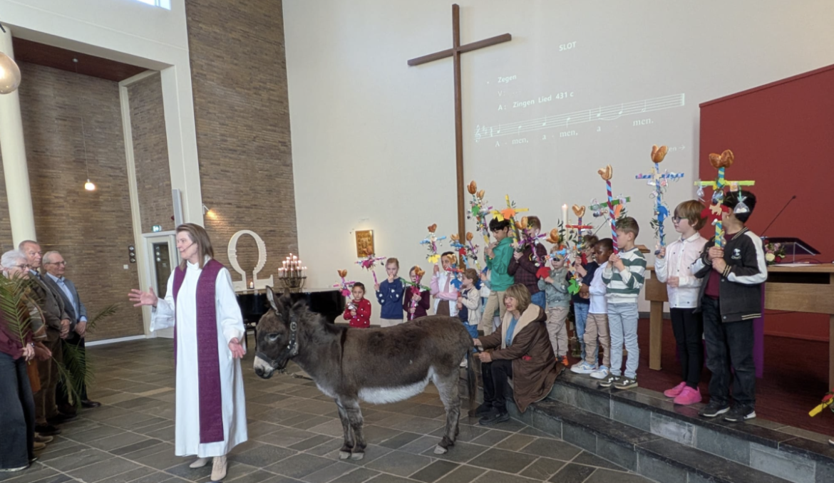Palmpasen in de Ontmoetingskerk