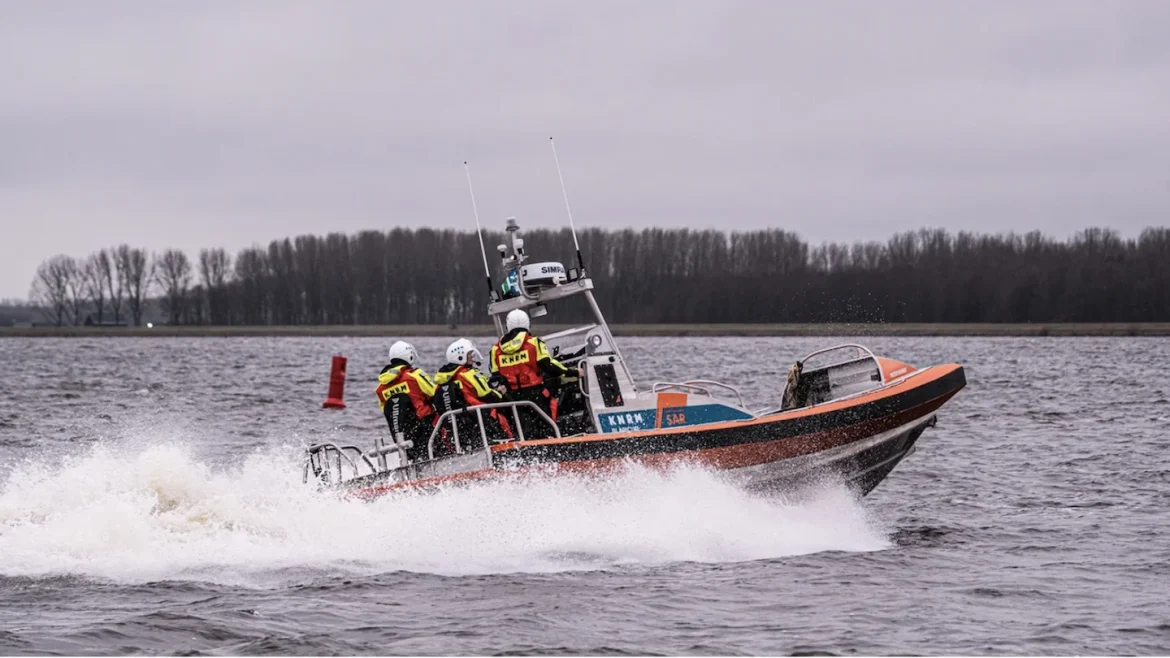 KNRM Blaricum zoekt versterking: ‘Samen maken we het verschil op het water’