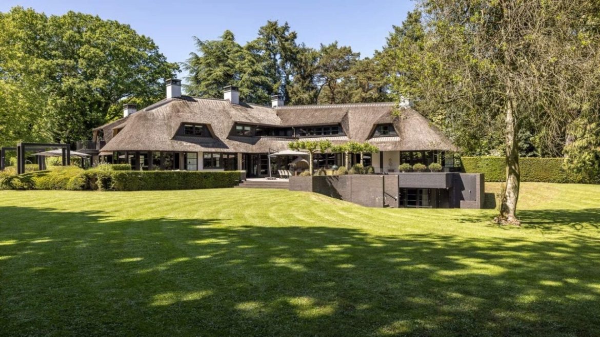 Te koop in Laren voor slechts 17.800.000!