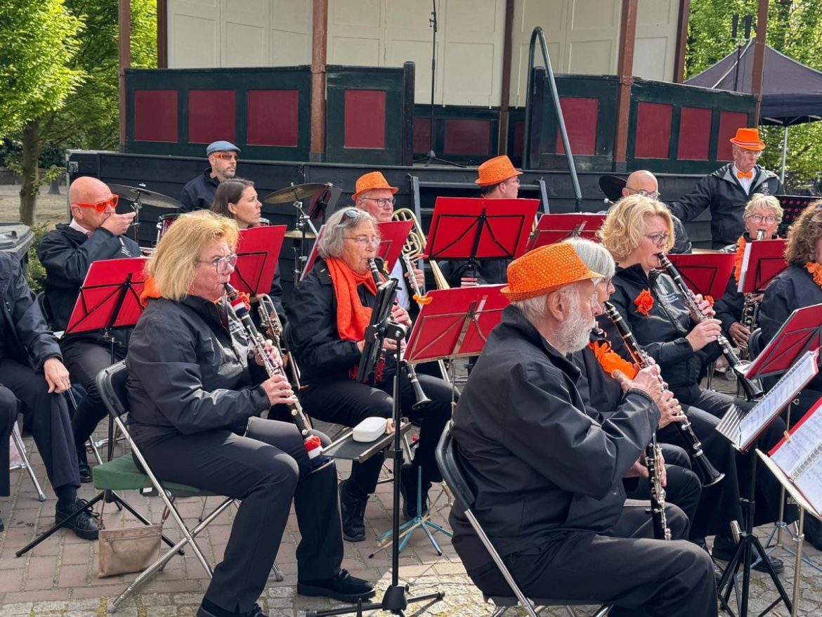 Koningsdag was weer een feestje voor muziekvereniging Sint Jan