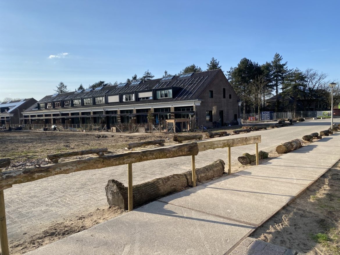 86 betaalbare huurwoningen in Kazernekwartier Crailo opgeleverd: ’Een belangrijke stap voor de regio’