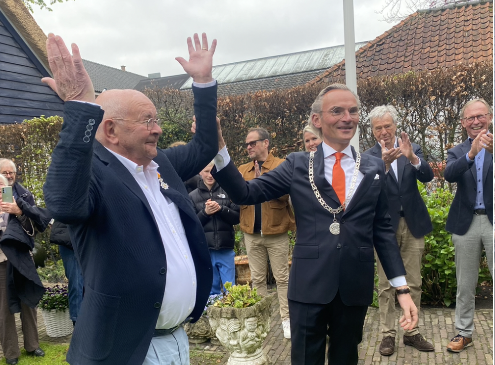 Bol-an 393: Lintjesregen…