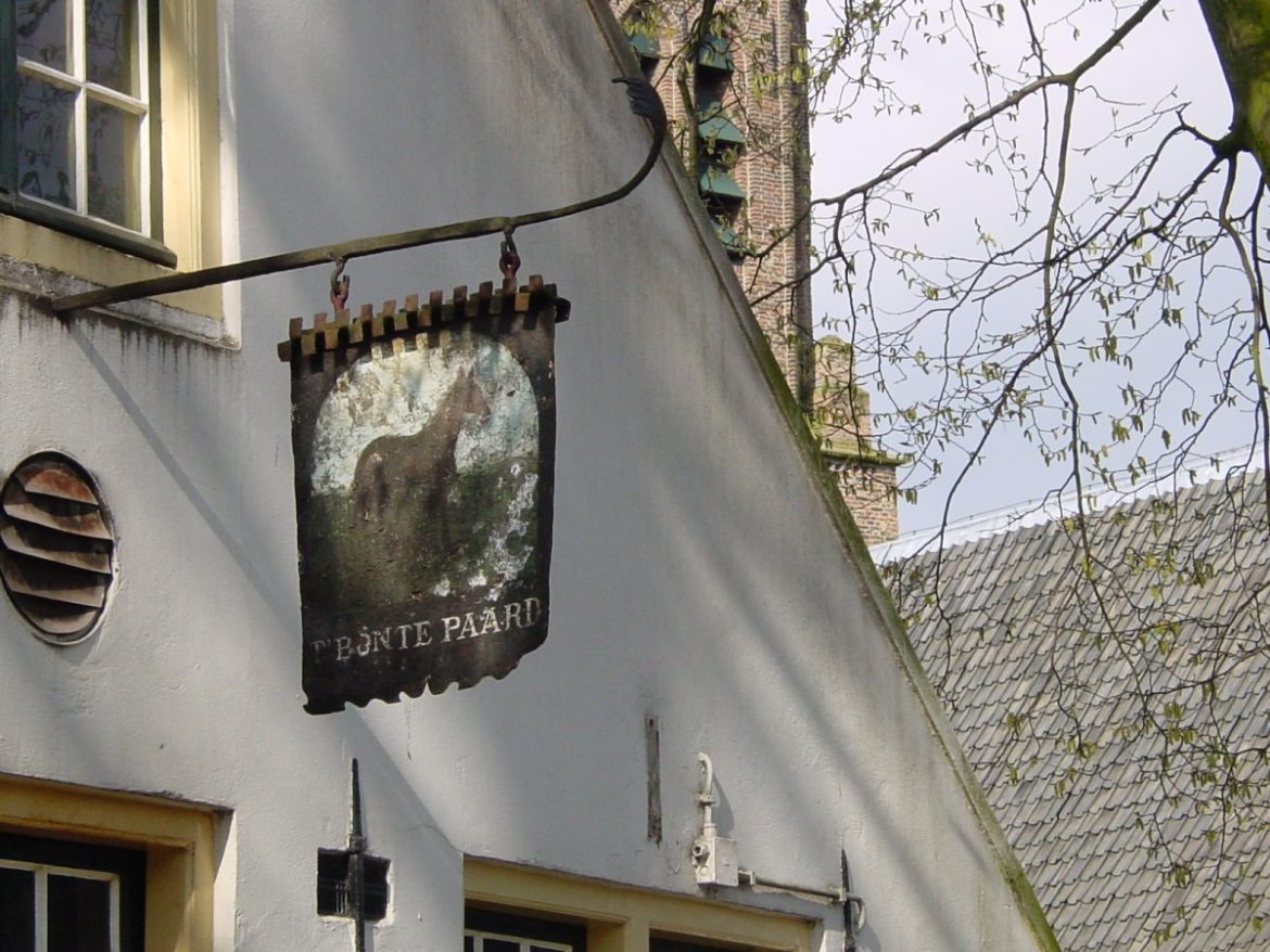 ’t Bonte Paard of t’ Bonte Paard?