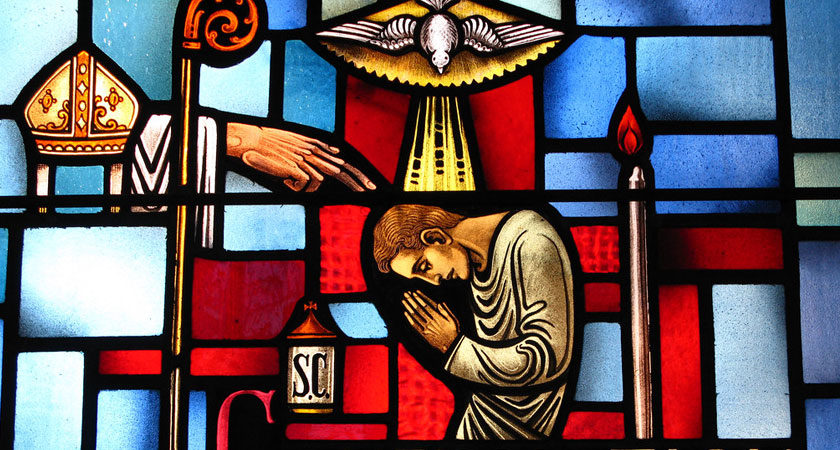 Vormselviering met Mgr.Hendriks en (jong) volwassenen van de parochie