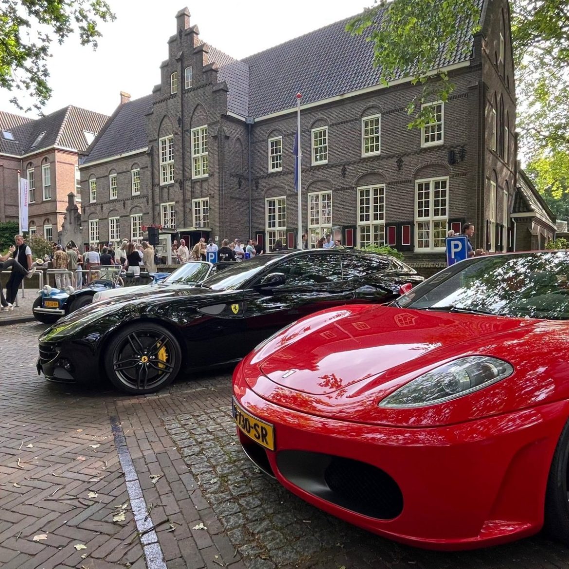 De Larense Batten Rally is elk jaar een mooie dag voor het goede doel én voor carspotters