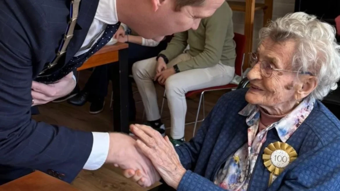 100 jaar: denkend aan Laren