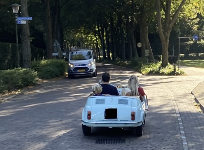 Laren telt opvallend veel cabrio’s