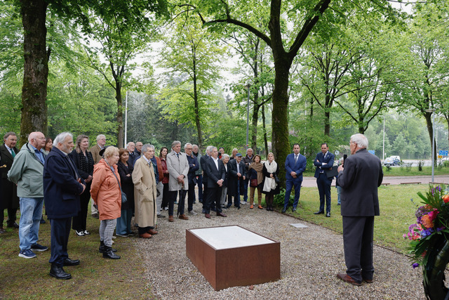 Herdenking bij Monument Joodse Kinderen