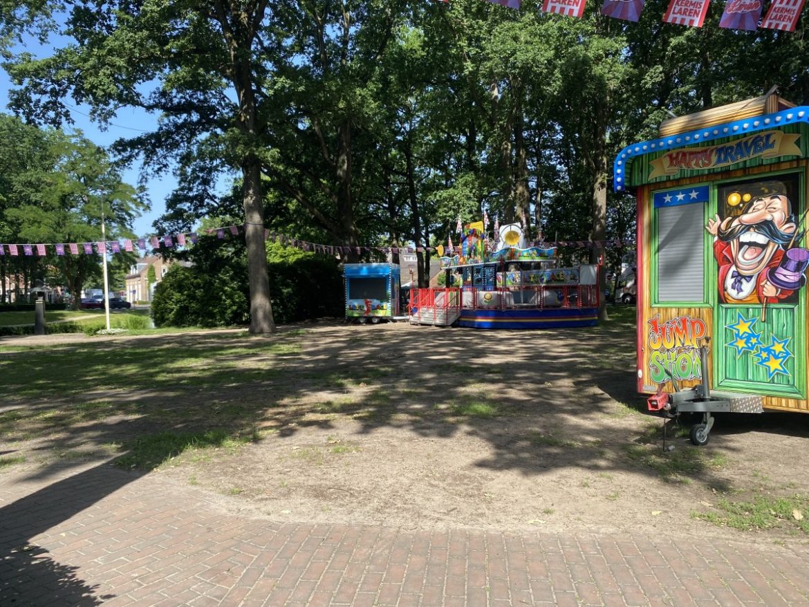 Nieuwe locatie: Kermismis vandaag op de Brink!  10.30 uur