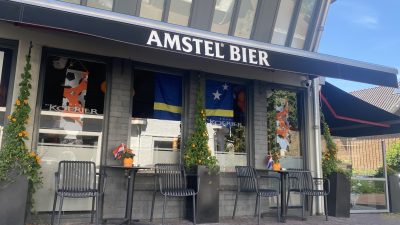 Nederland – Zweden kijken bij de Koerier