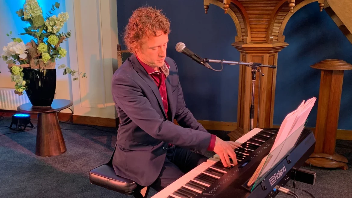 Extra zomerconcert van Roon Staal in Johanneskerk Laren