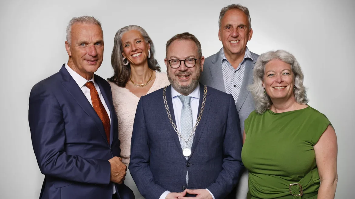 DorpsBelang en CDA presenteren coalitieakkoord Eemnes, maar er is kritiek: ‘Onvoldoende ambitieus’