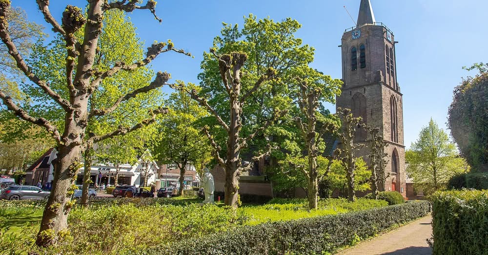 Informatie over de aanbouw van de Johanneskerk