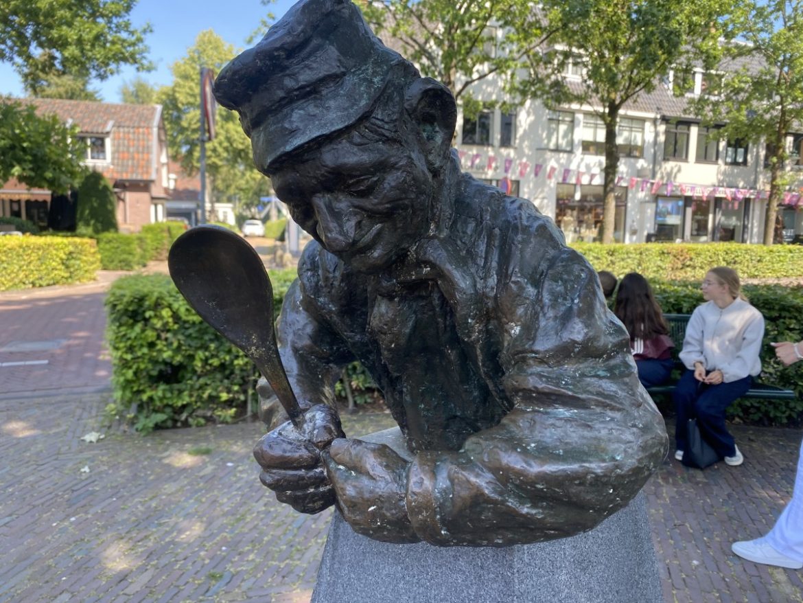 Pollepel van Berend Gerstekorrel weer terug na vernieling: gemeente zet extra toezicht in