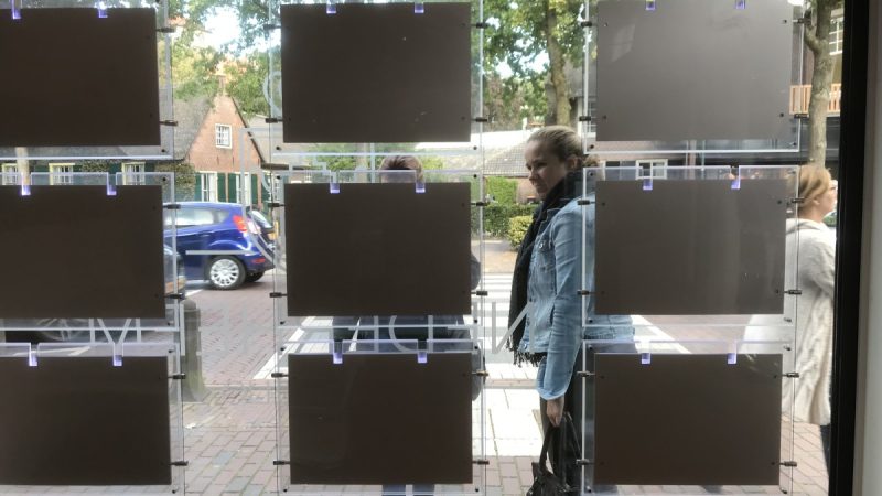 Huizenprijzen in Laren afgelopen jaar relatief weinig gestegen