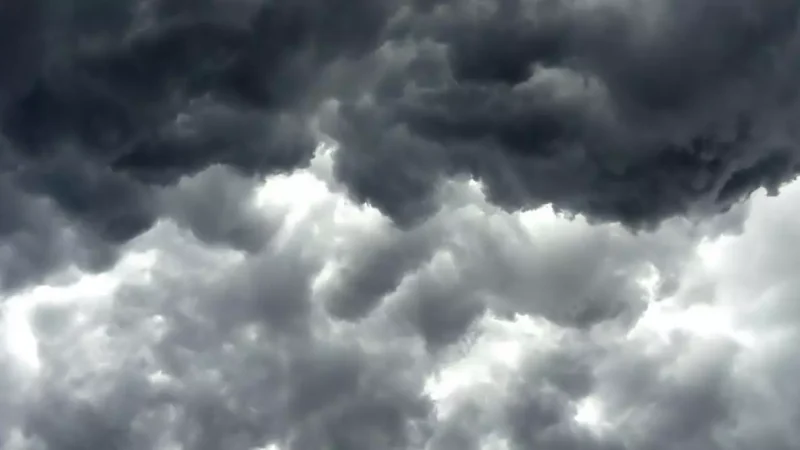 Vanavond en komende nacht stevig onweer verwacht: code geel