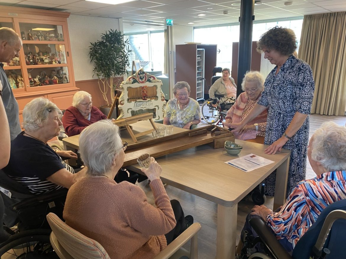 Spelletjes van vroeger in Theodotion