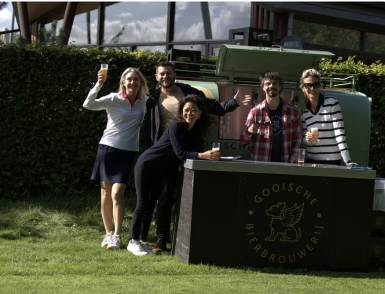 Golfers halen tijdens Media City Golf Open 4150 euro op voor Taalmaatjesproject Humanitas