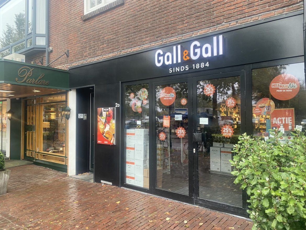 9.41 uur NOS: Lege schappen, app en site nog altijd onbereikbaar. Dit weten we nu over Albert Heijn