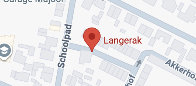 Komt er een keer een laadpaal bij in Laren, wil de buurt het niet: ’De mensen hier in de straat hebben helemaal geen elektrische auto’