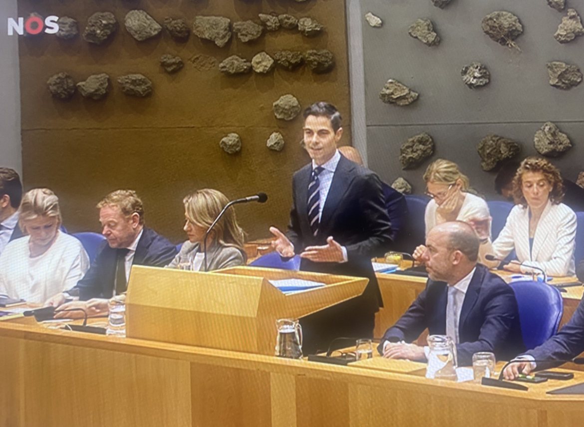 NOS: Onenigheid om box 3: coalitie verdeeld over papieren schenkingen