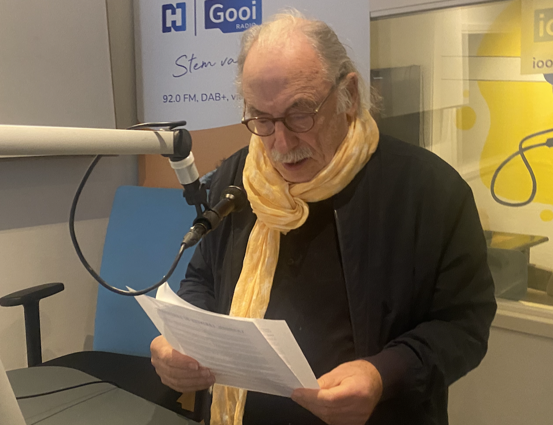 (gesproken column)  Laren, Laarder en Larinees